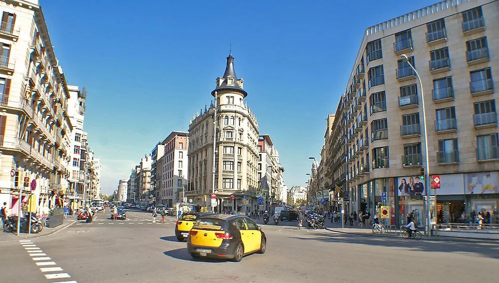 Flateli Pelayo Apartment Barcelona