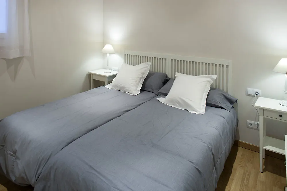 Flateli Pelayo Apartment Barcelona